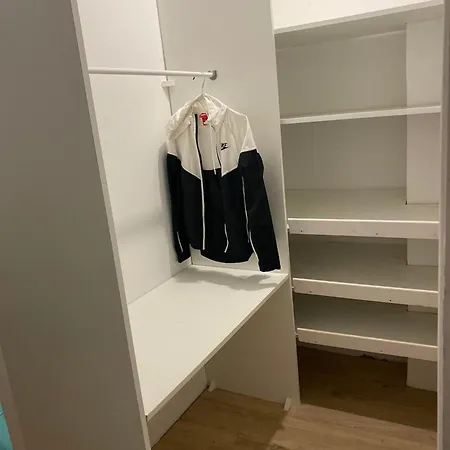 Apartment Proche De La Toulon
